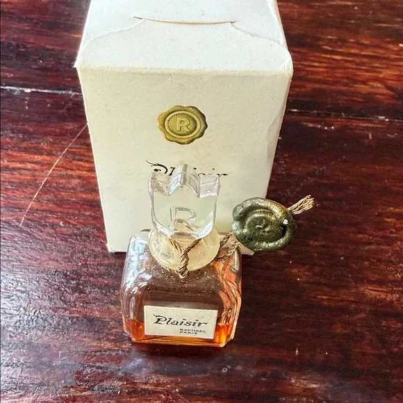 Vintage perfumes 1930s-1950s lot of 5 bottles